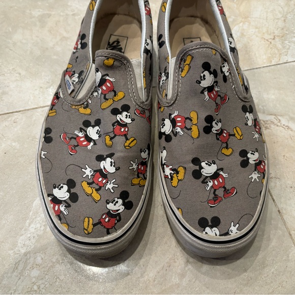 Disney X Vans Mickey Mouse - Picture 1 of 5